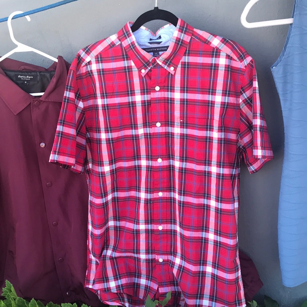 Short sleeve dress shirt